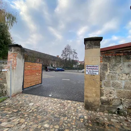 Helene Im Einzeldenkmal - Lange Gasse 29 *